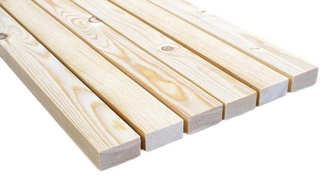 Planche rabotée épicéa 1,8 × 4,5 cm, lamellaire, classe AB