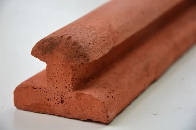 Corniche avec espace pour bande LED – L 26 cm x H 6 cm x P 5 cm